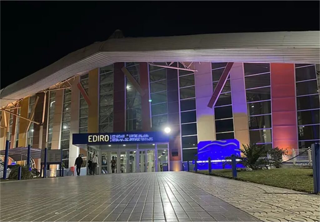 Bureau San Luis - Sedes Culturales - MICROCINE DE LA ESTACIÓN DE INTERCONEXIÓN REGIONAL DE OMNIBUS