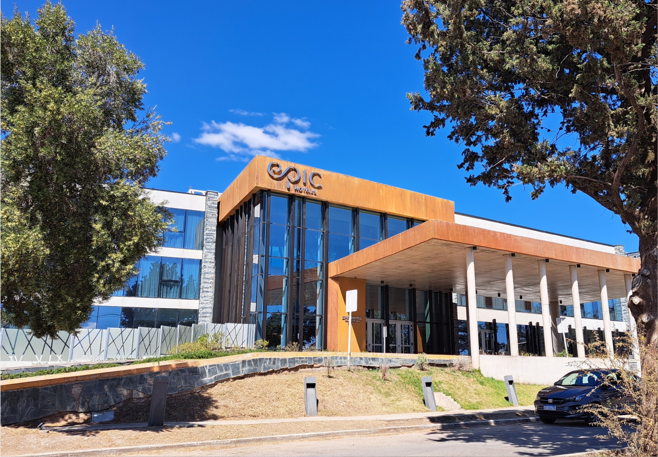 Bureau San Luis - Prestadores - HOTEL EPIC VILLA DE MERLO 01